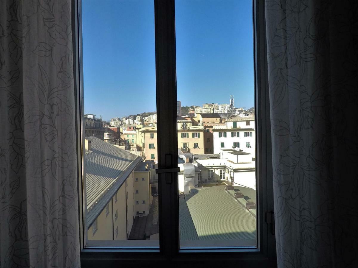 Dietro Il Teatro Modena Genova Eksteriør billede